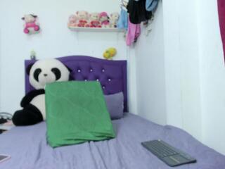 Mia Fhox webcam model stream image
