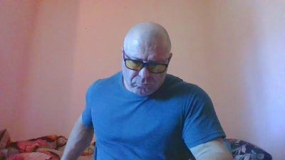 OiganJohn webcam model stream image