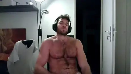 alpha-hunk webcam stripchat model stream image