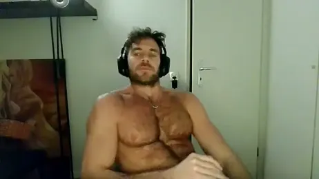 alpha-hunk webcam stripchat model stream image