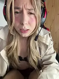 See_my_Boobs_ webcam stripchat model stream image