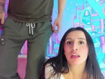 leila_petitee webcam model stream image