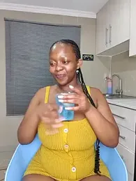 Jazmine-Blue webcam model stream image