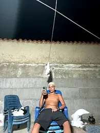 MrLeoLatino webcam model stream image