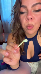 Ice_Lady71 webcam model stream image