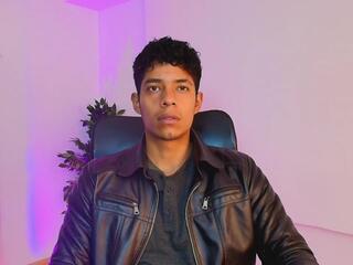 Victory Casuss webcam model stream image