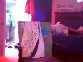 bodyyattiyatti webcam chaturbate model stream image