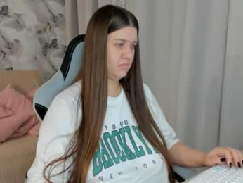 aletta_oushen webcam model stream image