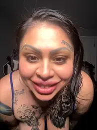 chicanachic13 webcam model stream image