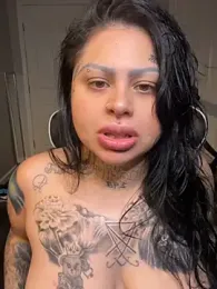 chicanachic13 webcam model stream image