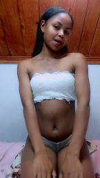 Joelinah webcam model stream image