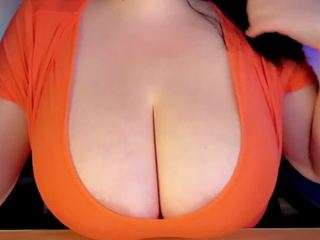 clara4love webcam model stream image