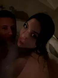 kiramedi webcam stripchat model stream image
