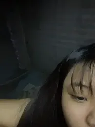 NinaHMiu webcam model stream image