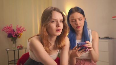 LilyCooch webcam model stream image