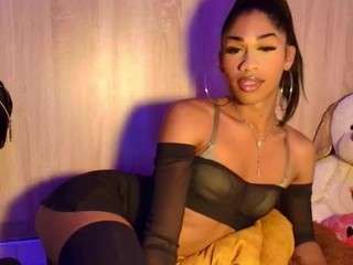 sasha-hiilss webcam model stream image