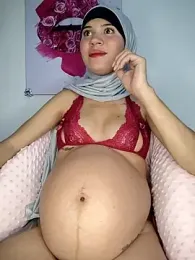 hanaa_18 webcam model stream image