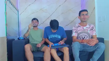 Golldens_Dreamss webcam stripchat model stream image