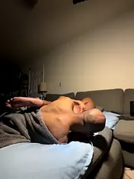 luxvibes webcam stripchat model stream image