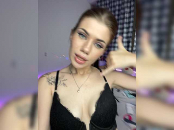 AlissaLexx webcam bongacams model stream image