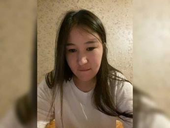 ohyes_ webcam model stream image