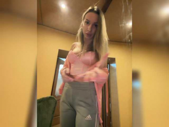 GoldPussy69 webcam bongacams model stream image