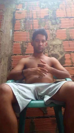 aly_pig_hot webcam model stream image