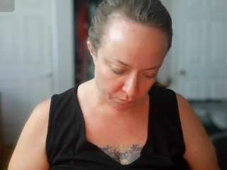 julimonroe webcam model stream image