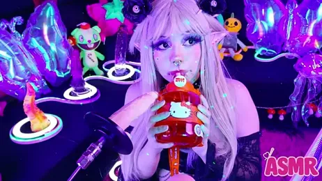 LaytonBox webcam model stream image