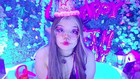 LaytonBox webcam model stream image