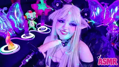 LaytonBox webcam model stream image