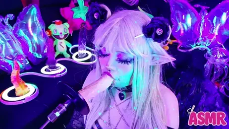 LaytonBox webcam model stream image