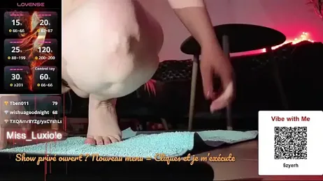 Miss_luxiole webcam model stream image