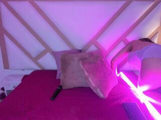 Dalia Girle webcam flirt4free model stream image