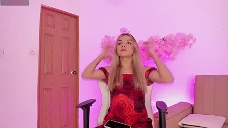 Doll_Isa_ webcam model stream image