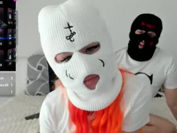 yin_yang_7 webcam model stream image
