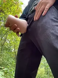 Hideen-real-face webcam model stream image