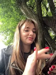 Night_dreams stripchat stream image