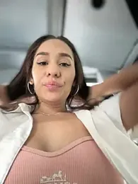 __IRIS__ stripchat stream image