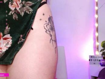 LiaTomson bongacams stream image