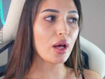 Alinka-chocolatee bongacams stream image