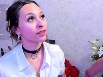 Karol-lovely bongacams stream image