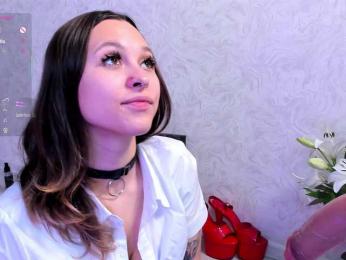 Karol-lovely bongacams stream image