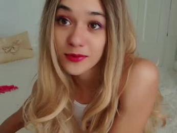 littlegreekflower chaturbate stream image