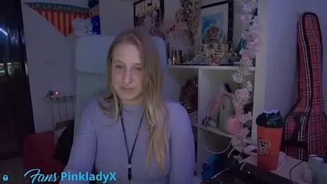 Pinkyladyxxx stripchat stream image