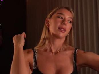 heyhorny_cb chaturbate stream image