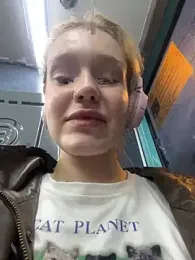 Honey___Hot stripchat stream image