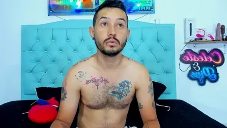 Bad_Couple_1 stripchat stream image