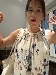 SexyLayla1 stripchat stream image