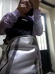 LIZ-06_ stripchat stream image